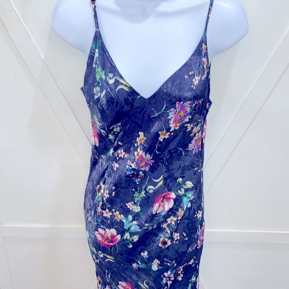 House of Harlow 1960 X REVOLVE Tania Slip Dress in Navy Floral Multi Navy Floral - Picture 8 of 15